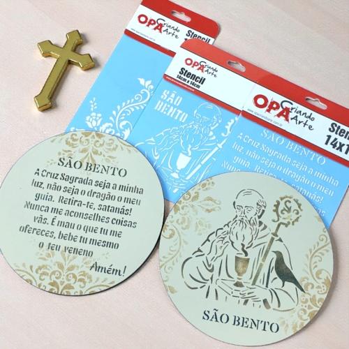 Stencil OPA 3736 - Religião São Bento - 14 x 14cm  |  Stencil OPA 3733 - Religião Oração São Bento - 14 x 14cm  |  Stencil OPA 2910 - Arabesco e Lança - 10 x 30cm